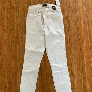 A&F Ultra High Rise White Jean Leggings- NWT